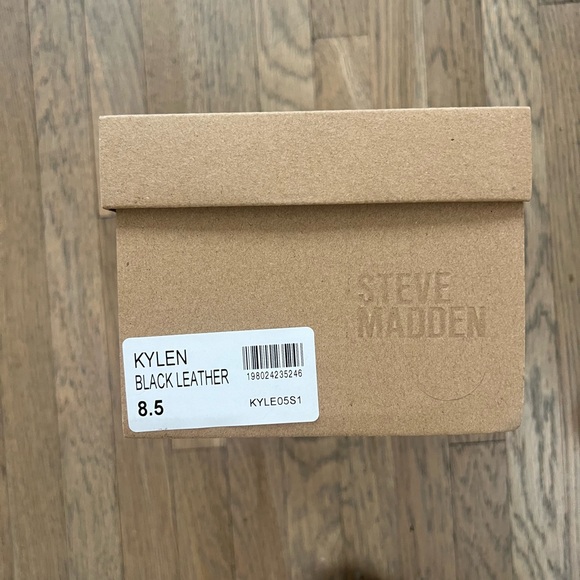 Steve Madden Kylen Thong Platform Sandals - Picture 6 of 6